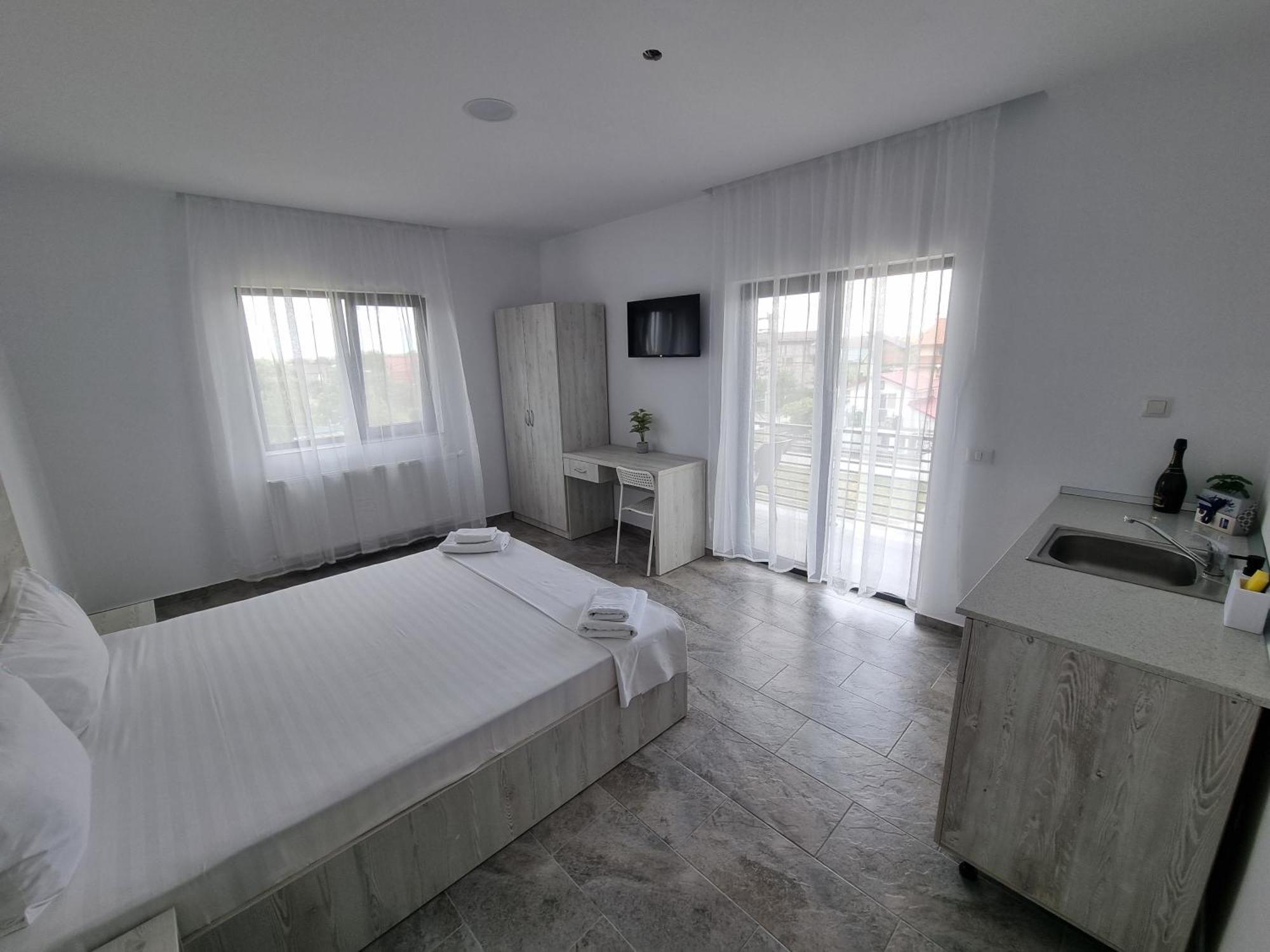 Casa Mathias Hotel เอโฟริเอนอร์ด ภายนอก รูปภาพ