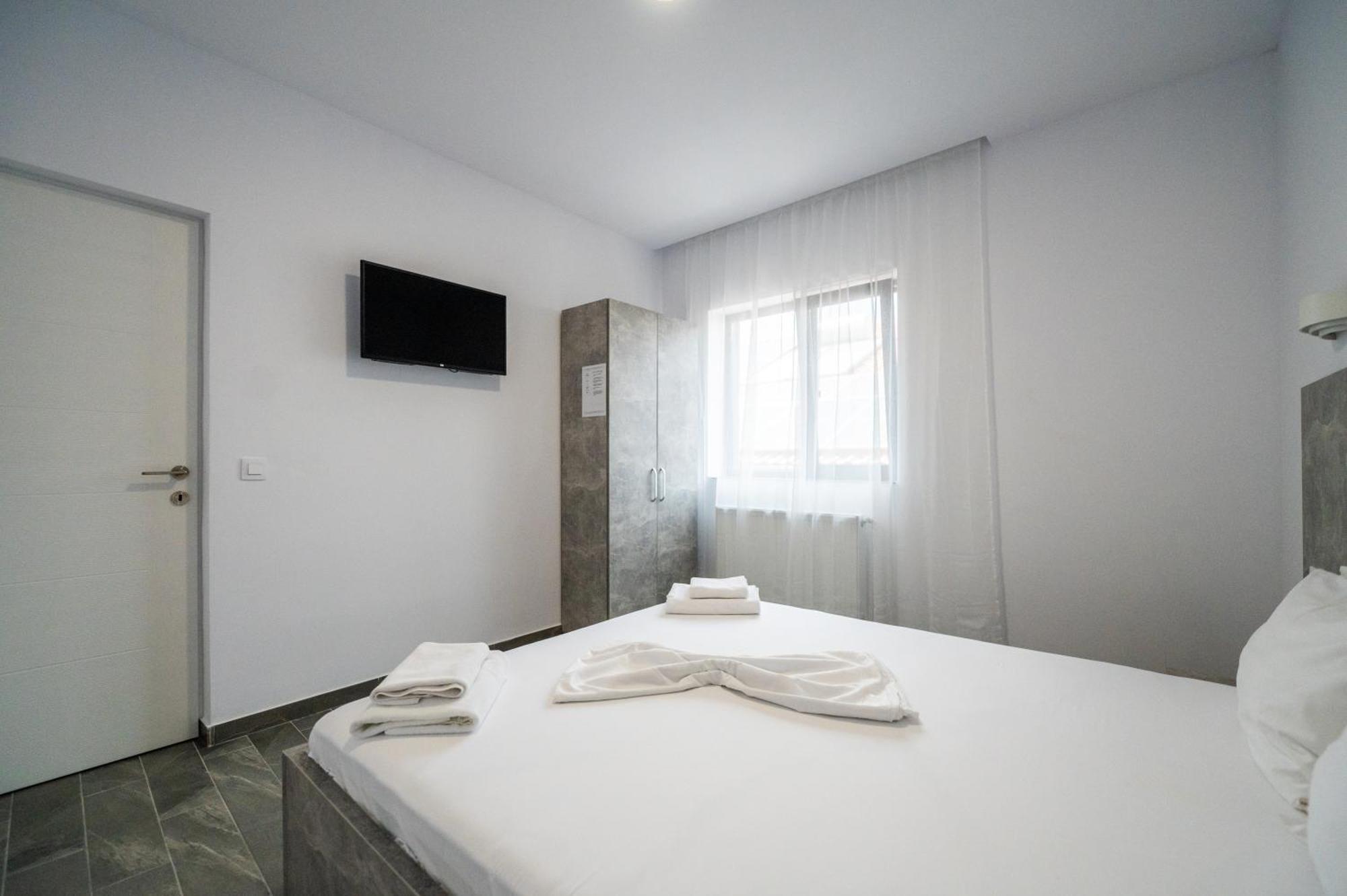 Casa Mathias Hotel เอโฟริเอนอร์ด ภายนอก รูปภาพ