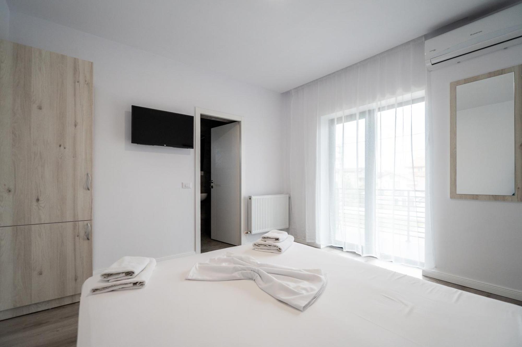 Casa Mathias Hotel เอโฟริเอนอร์ด ภายนอก รูปภาพ